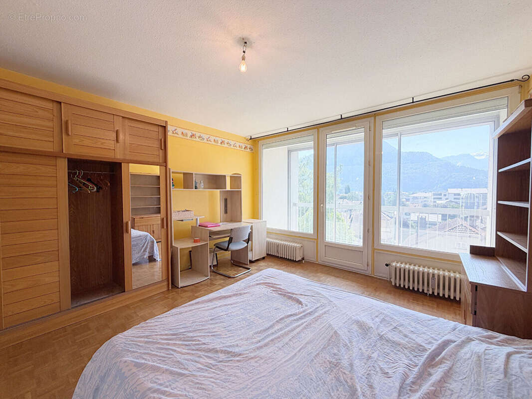 Appartement à CLUSES