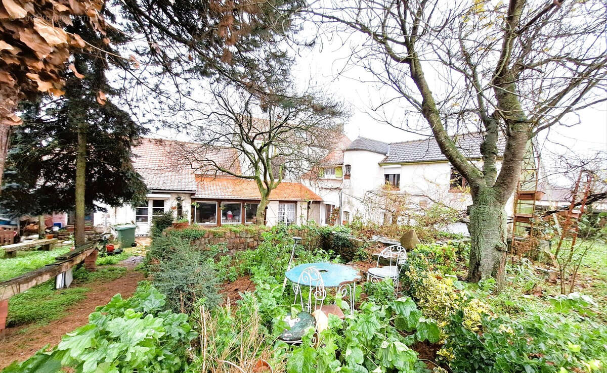 Maison à MAISNIL-LES-RUITZ