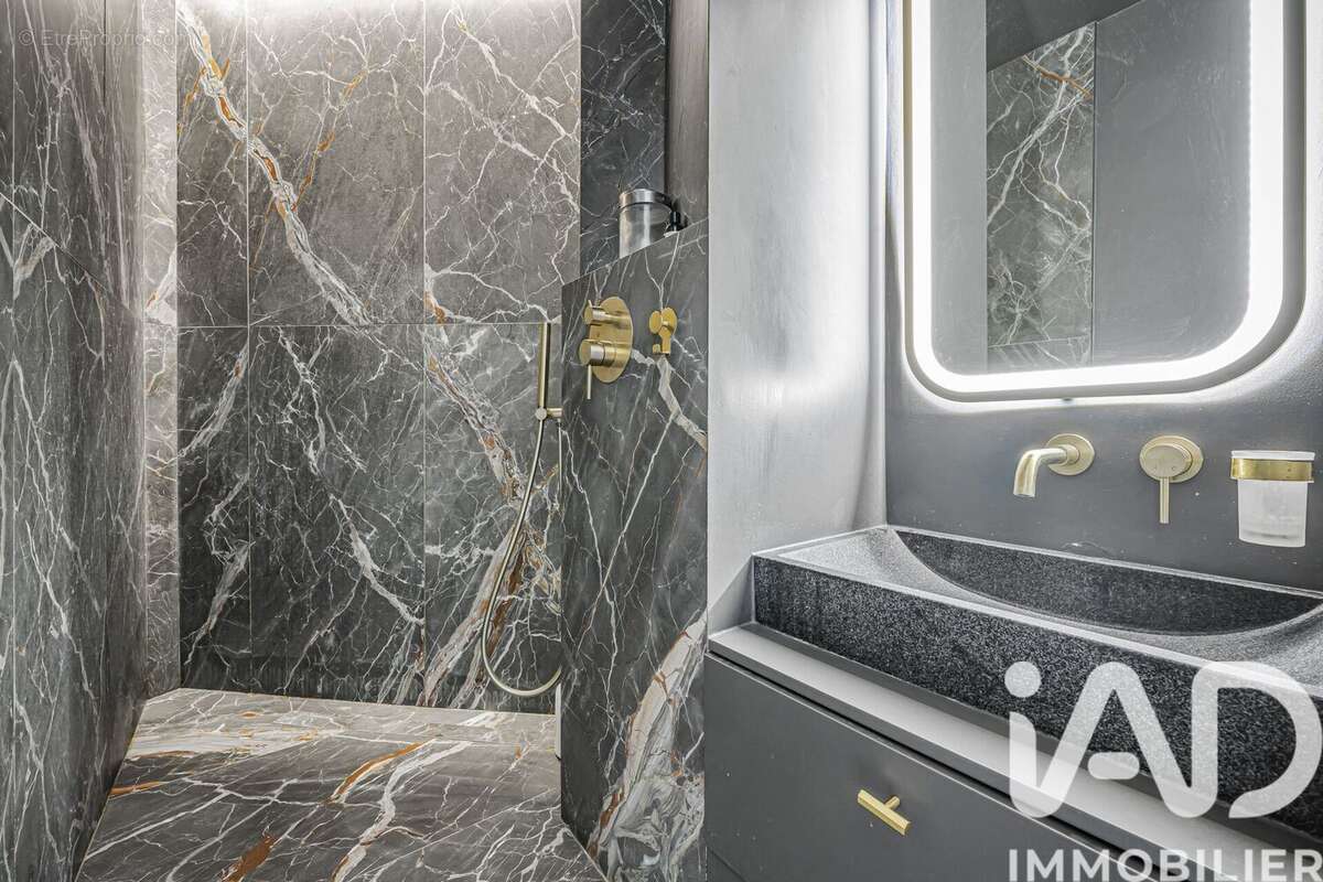 Photo 8 - Appartement à PARIS-10E