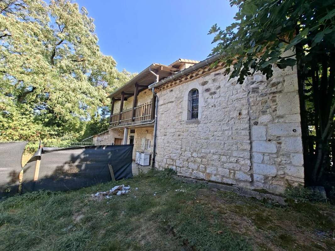 Maison en pierre avec jardin - photo 20