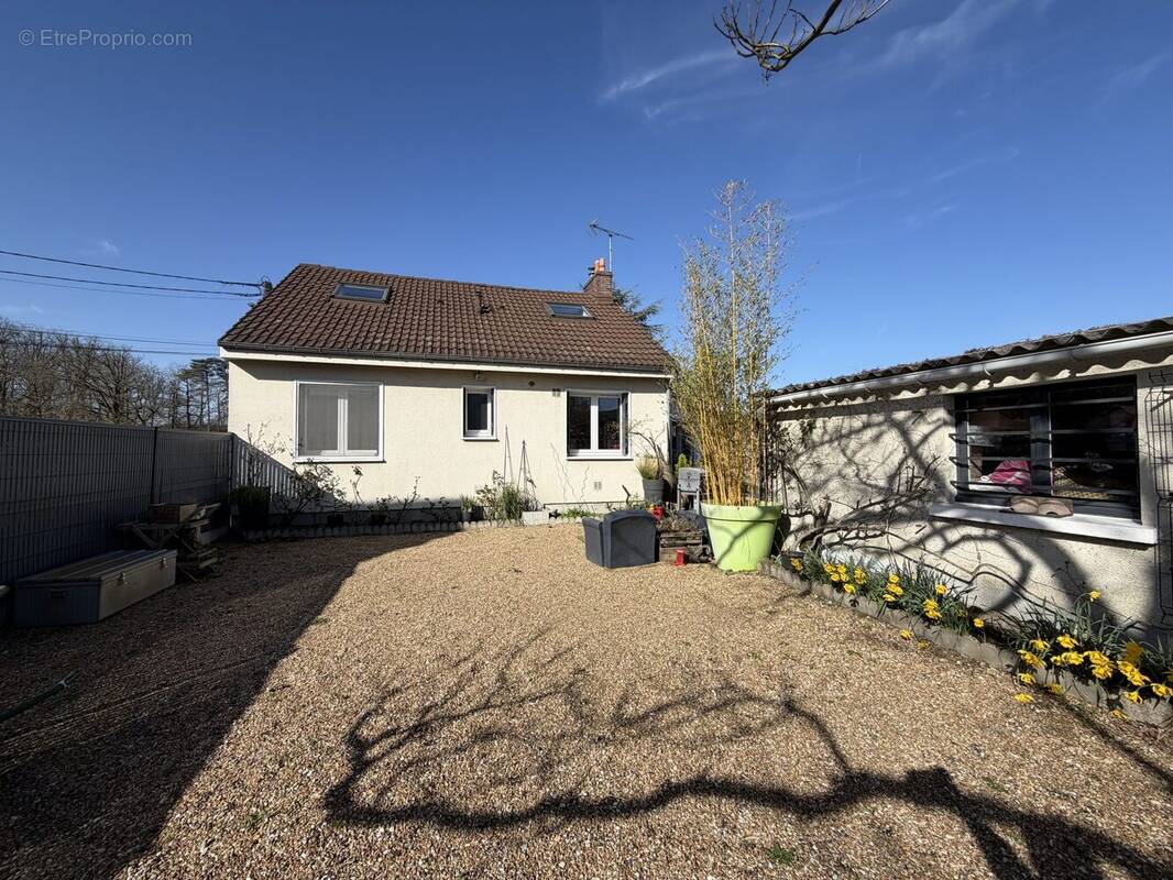 Maison à CHECY
