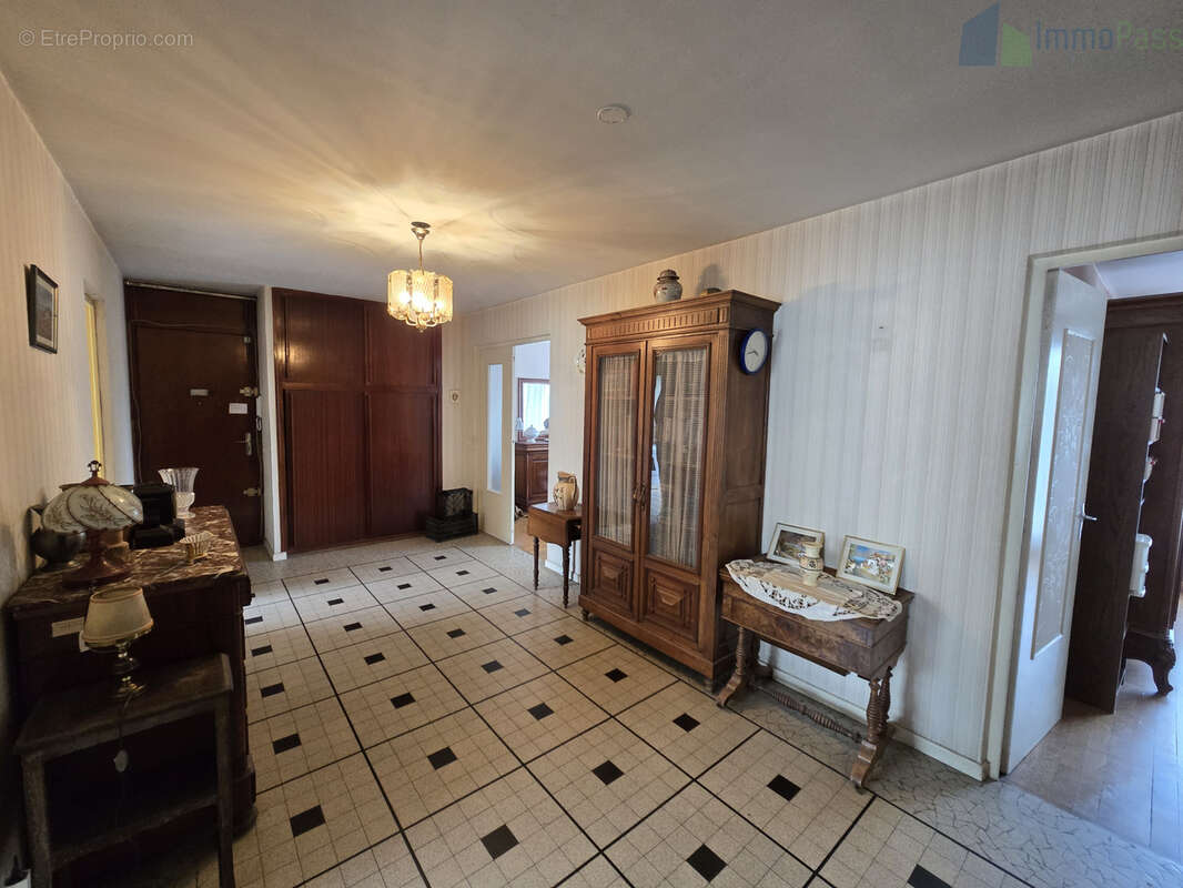 Appartement à LYON-8E