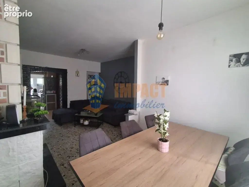 Maison 90 m² à Loos  - photo 2