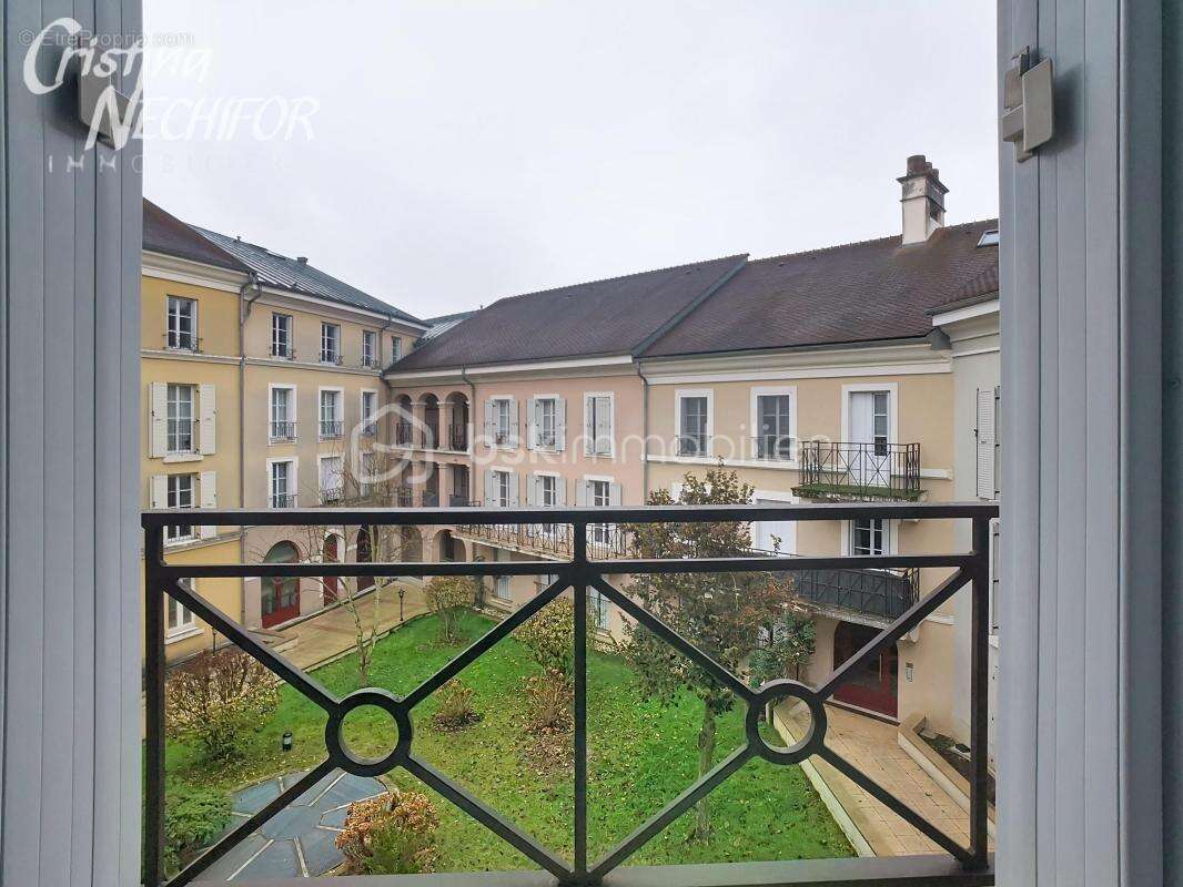 Appartement à SERRIS
