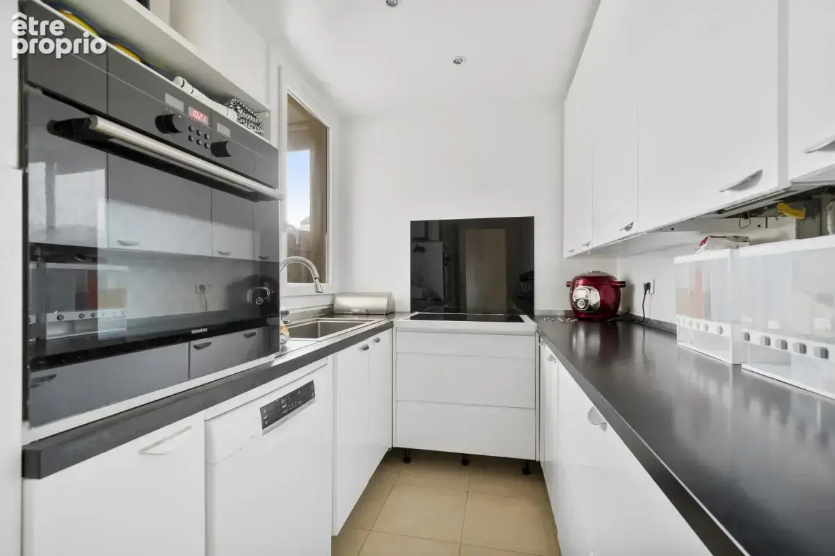 Appartement familial - Résidence piétonne et arborée - photo 4