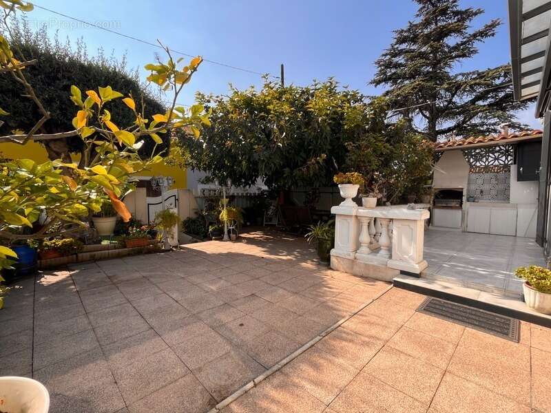 Maison à MARSEILLE-4E