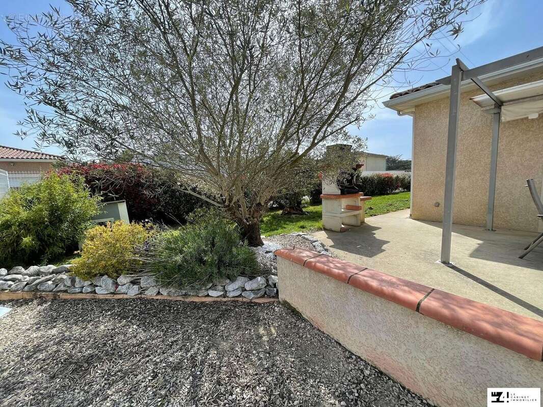 Maison 115 m² à Saint-Clar-De-Riviere  - photo 4