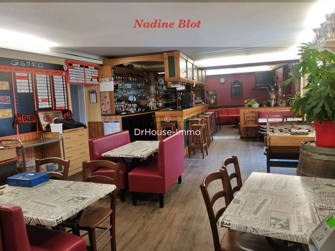 Commerce à SAINT-MARTIN-DES-TILLEULS