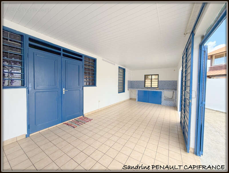 Appartement à KOUROU