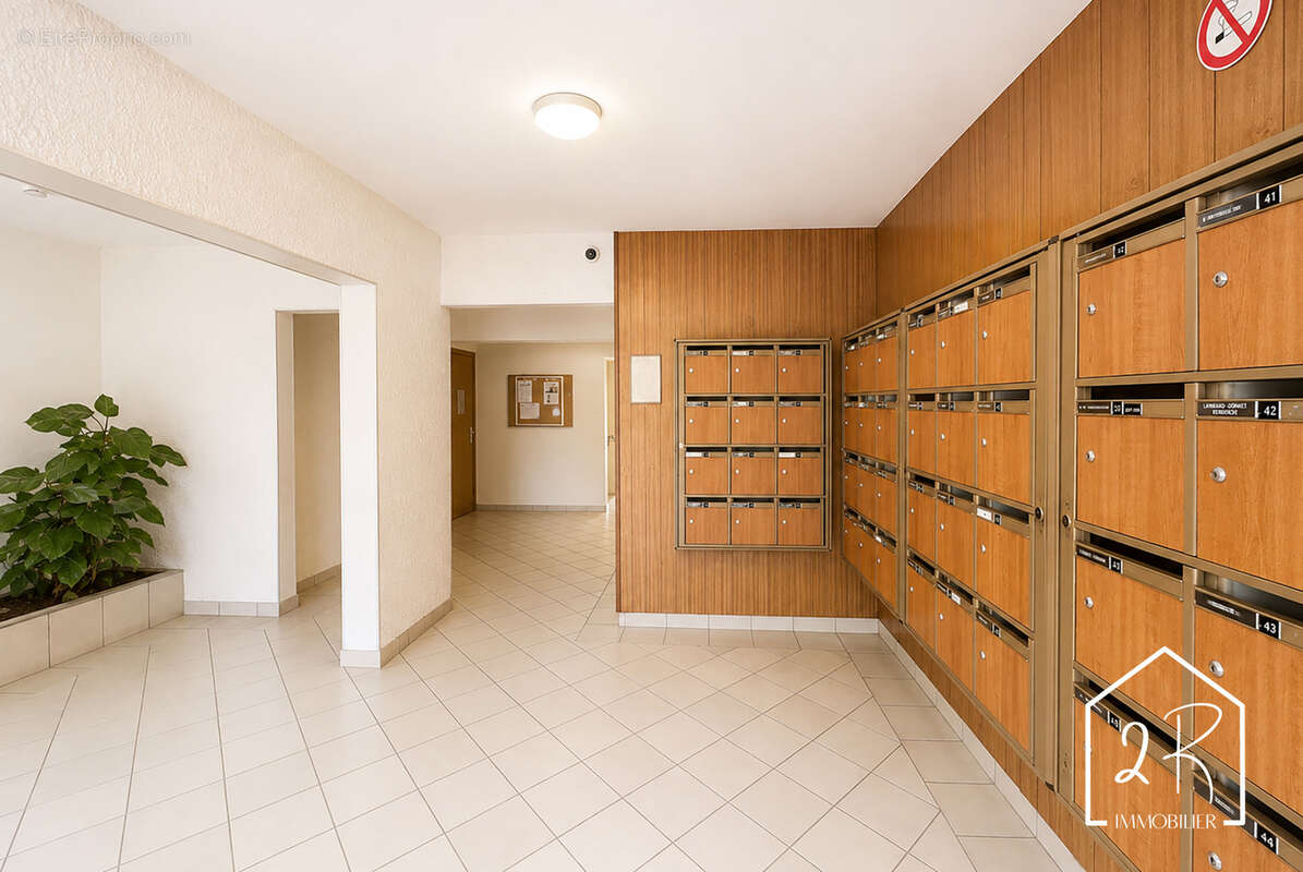 Appartement 5 pièces 101,5 m2 habitables avec loggia et cave - photo 11