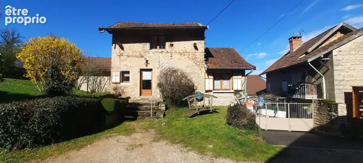 Photo Maison à Cremieu au prix de 232 000€