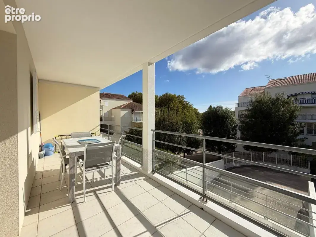 Appartement à VAUX-SUR-MER