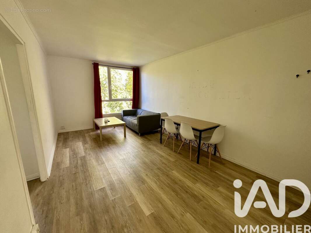 Photo 4 - Appartement à SAINT-PIERRE-LES-ELBEUF