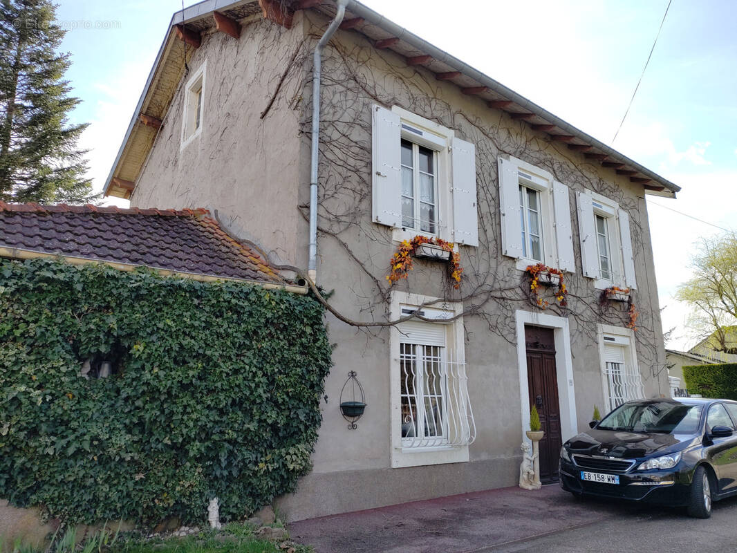 Maison à MONT-SUR-MEURTHE