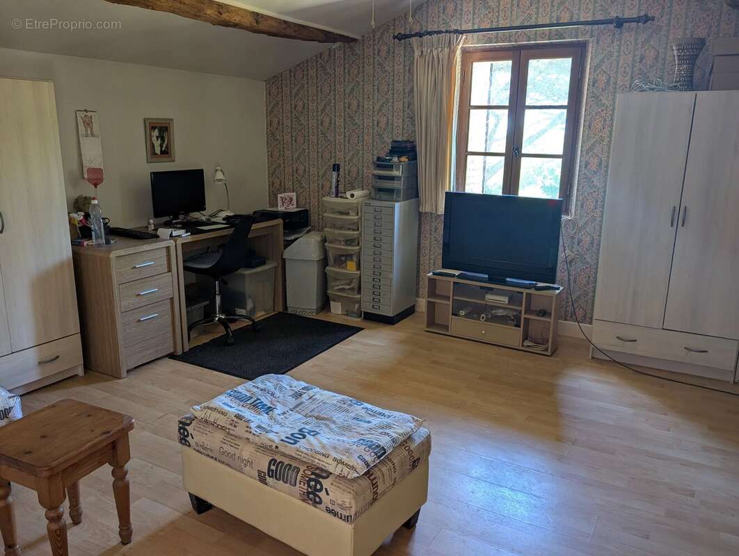Maison à TOMBEBOEUF