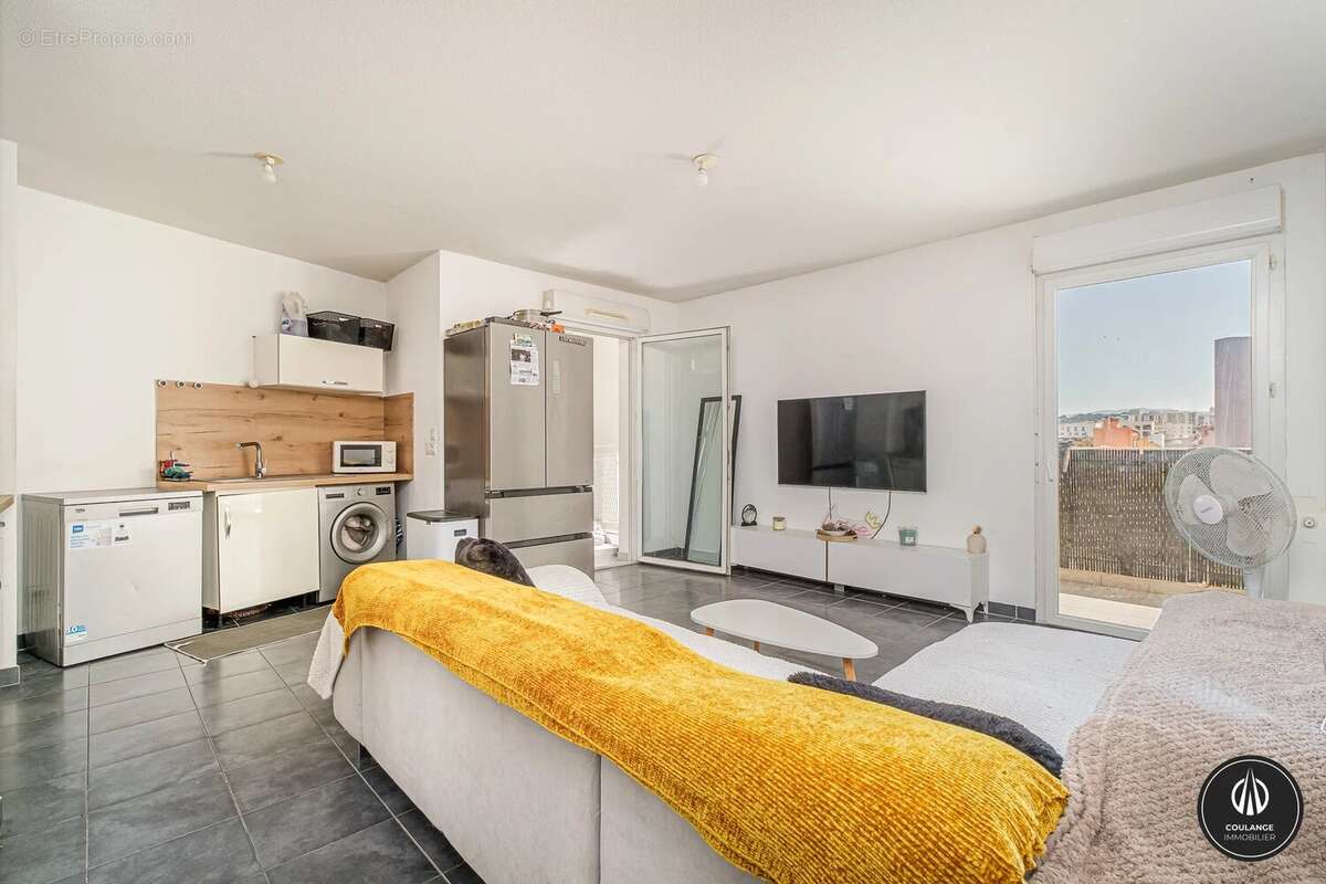 Appartement à MARSEILLE-3E