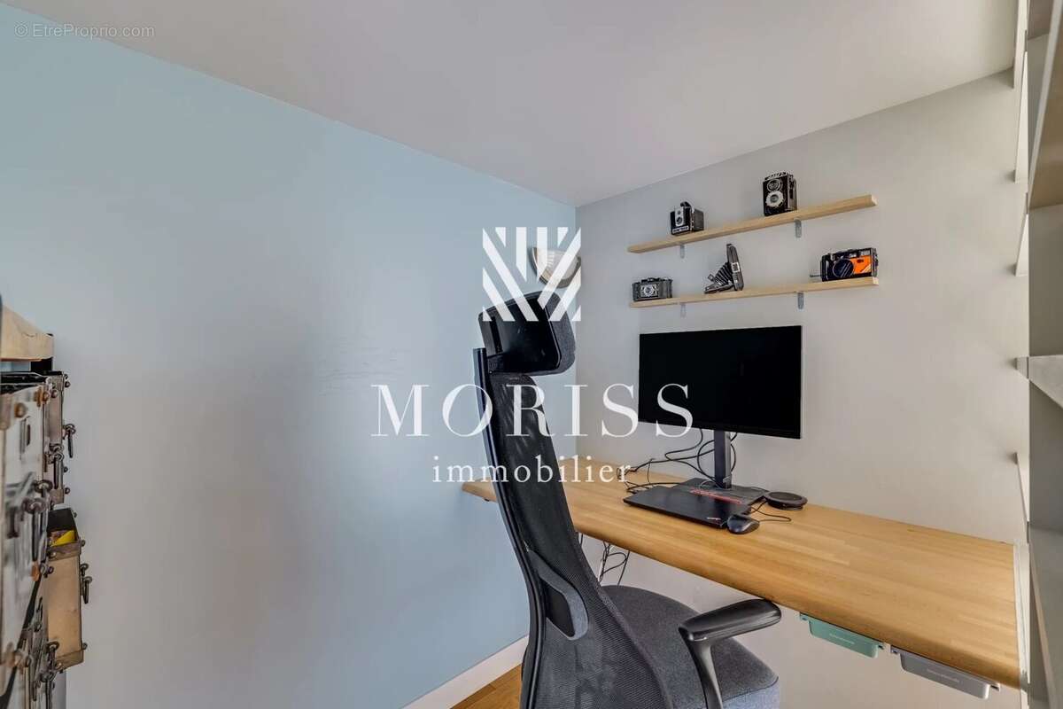 Appartement à PARIS-19E