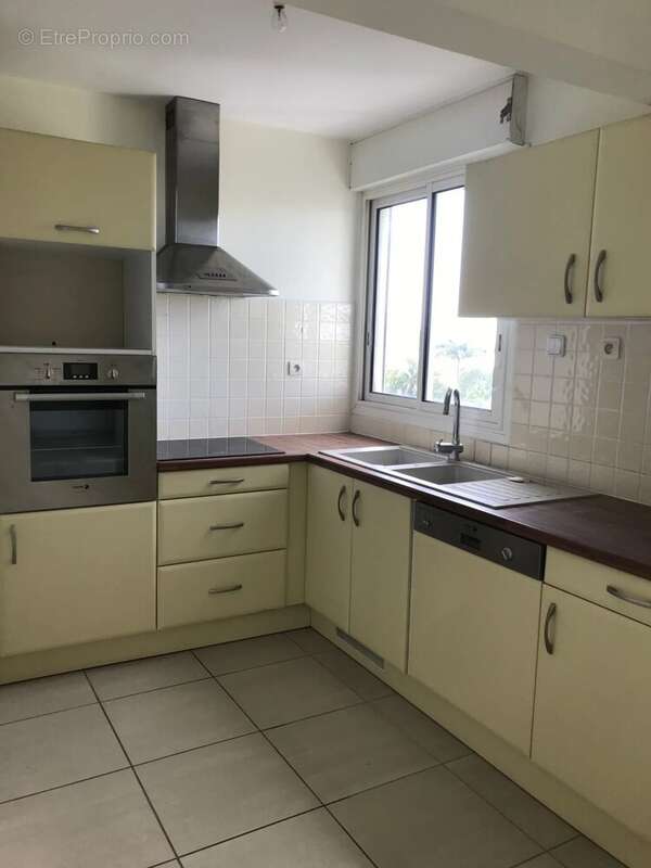 Appartement à SAINT-DENIS