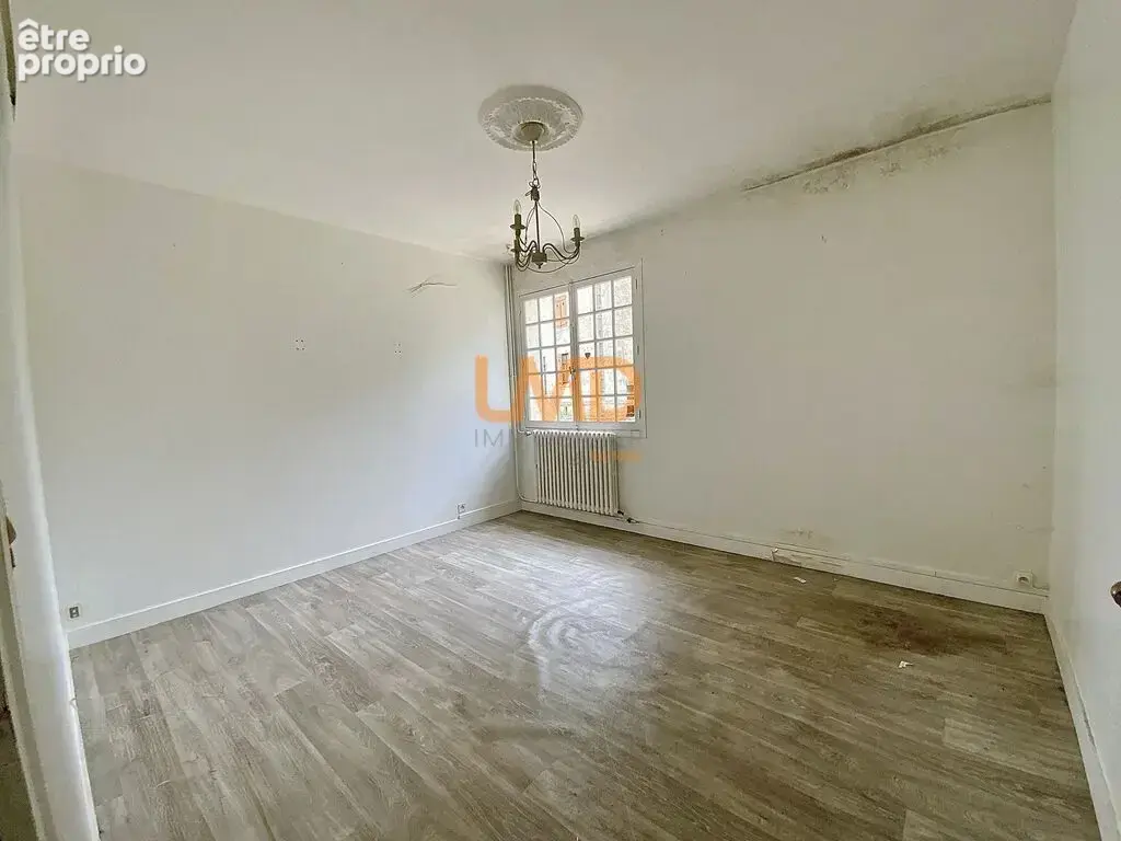 Opportunité à saisir ! 2 maisons à 20mn Sud-ouest Châteauroux ! - photo 16
