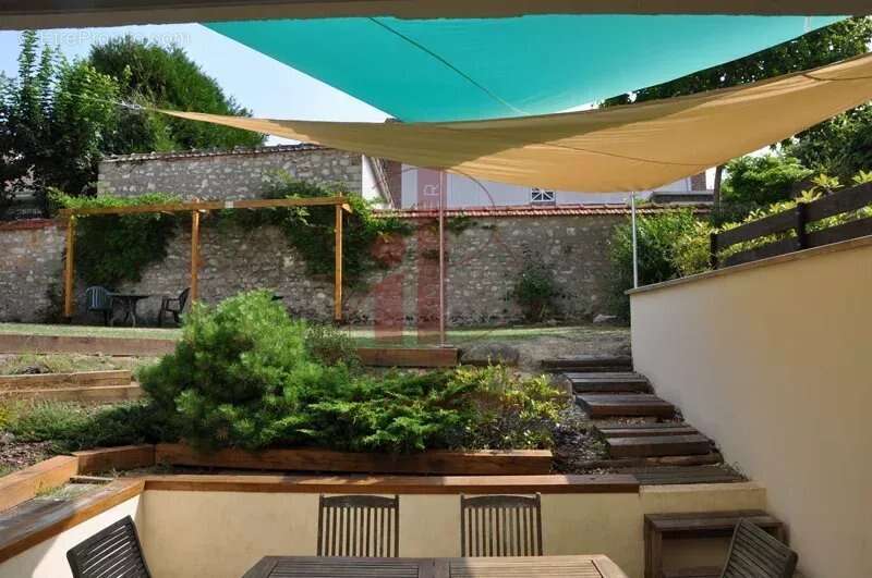 Maison à FONTAINEBLEAU