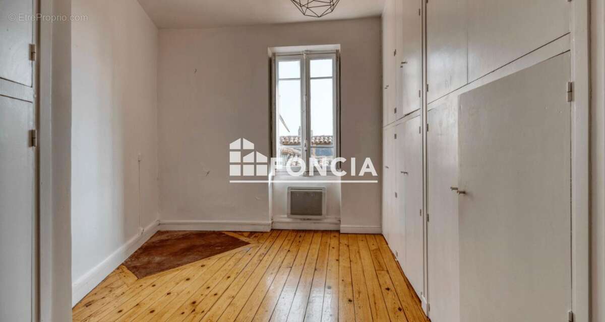 Superbe T3 en exclusivité en plein coeur du quartier Saint-Étienne - photo 4