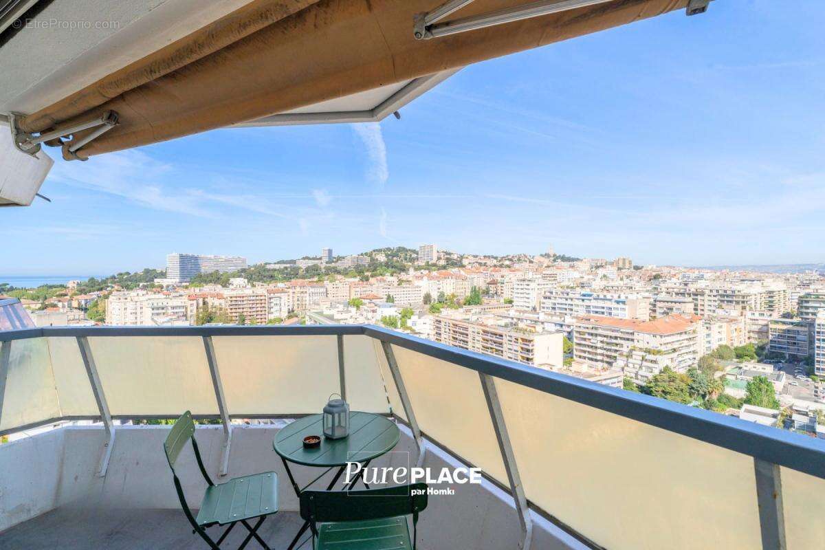 Appartement à MARSEILLE-8E