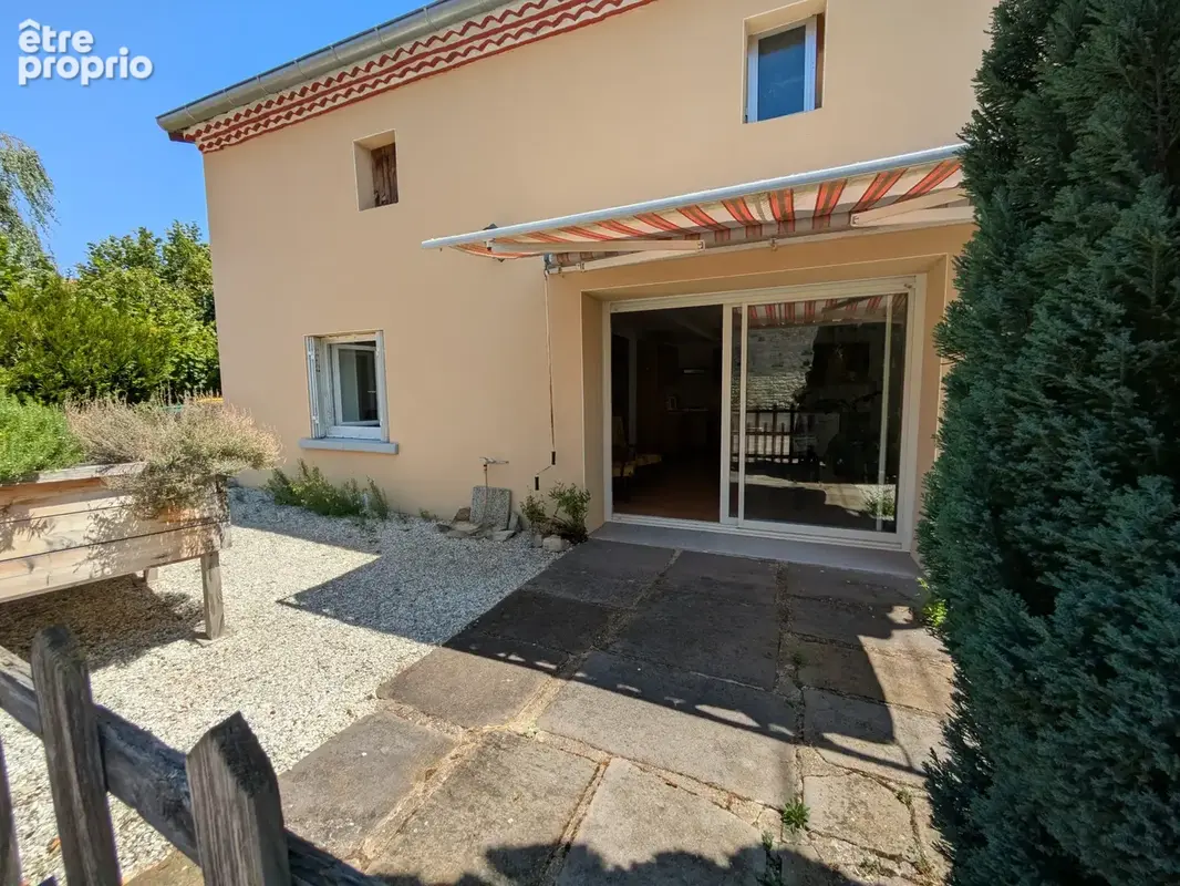 Ensemble de 2 maisons dans un joli jardin arboré et calme - photo 13