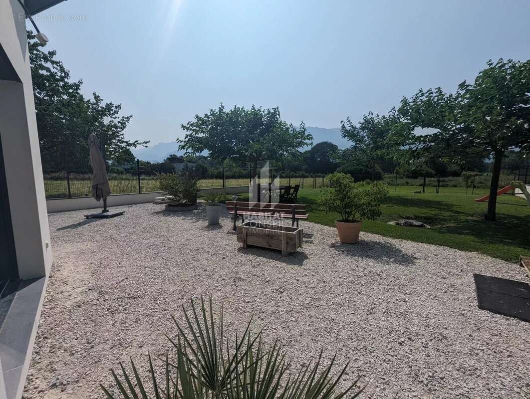 Maison à PONTCHARRA