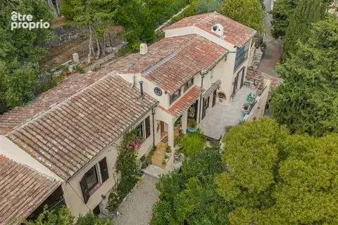 Maison à MOUGINS
