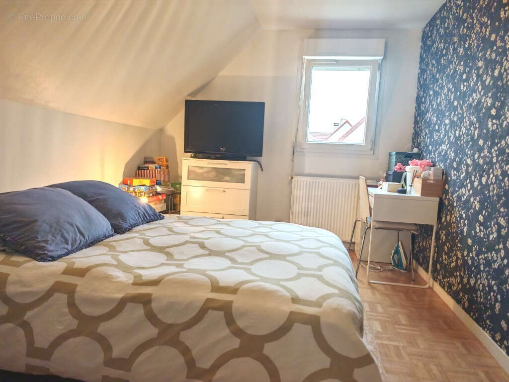 Maison à FLEURY-SUR-ORNE