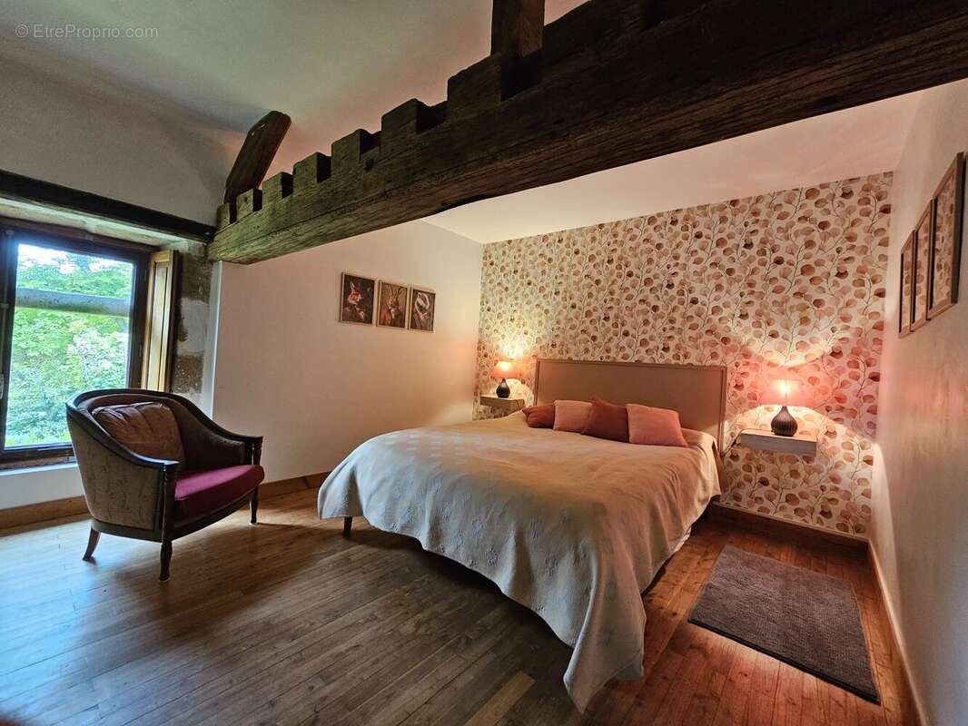 Maison à MAZEROLLES