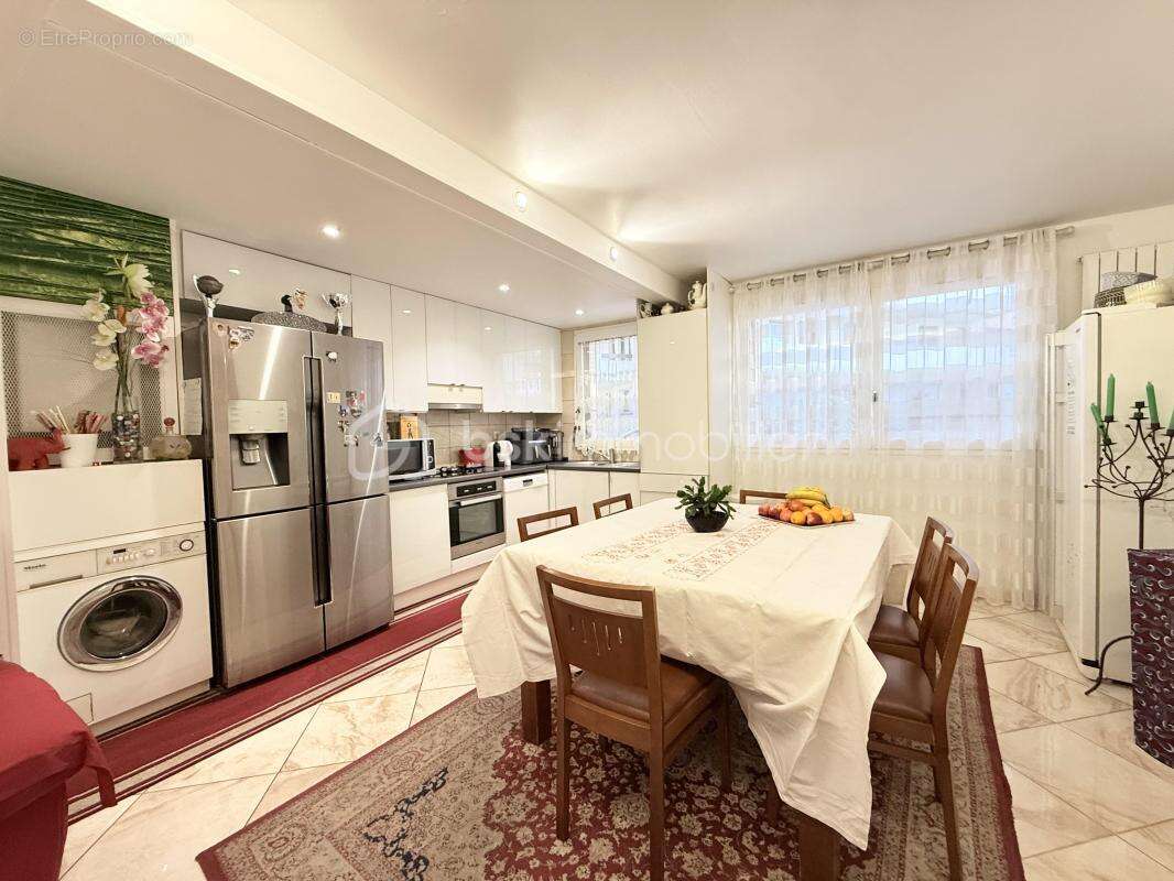 Appartement à PARIS-13E