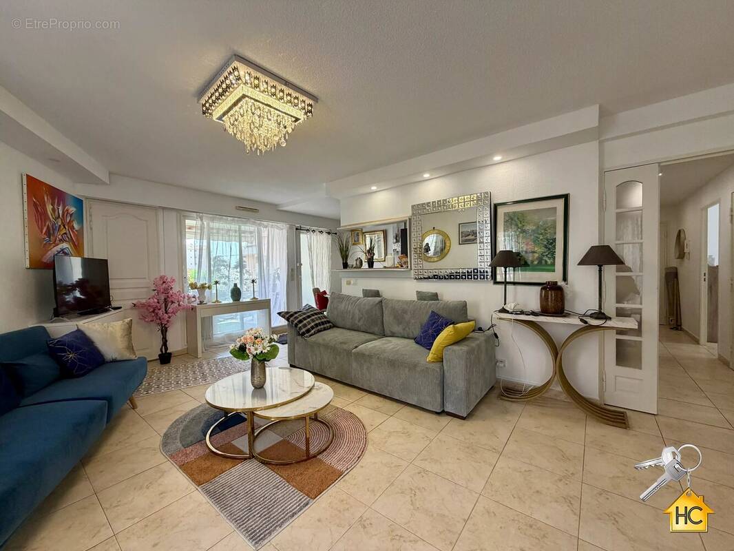 Appartement à CANNES