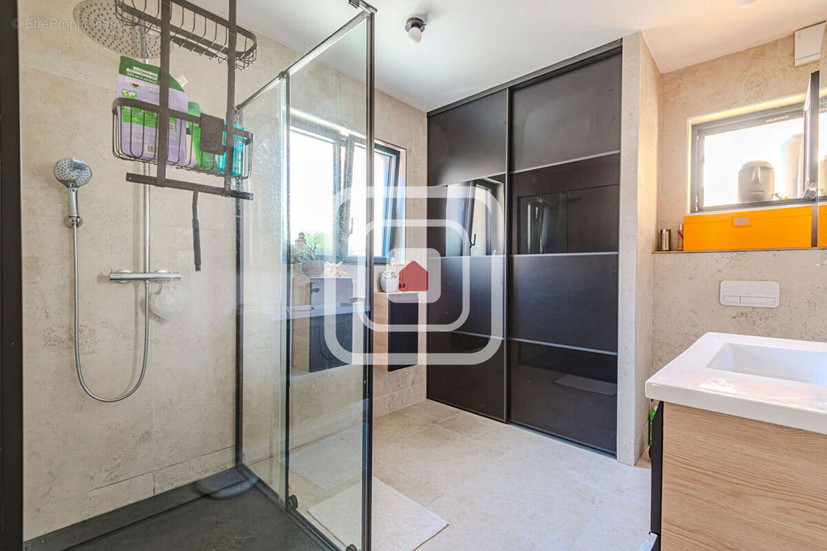 Exclusivite maison bourgeoise de caractere centre hermonville avec dependances et chartil - photo 8