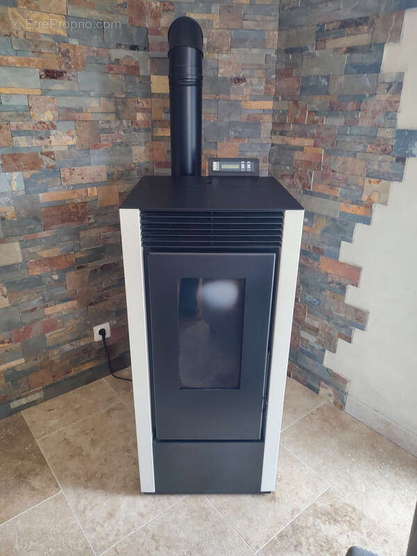 Maison à SAINT-ALYRE-D'ARLANC