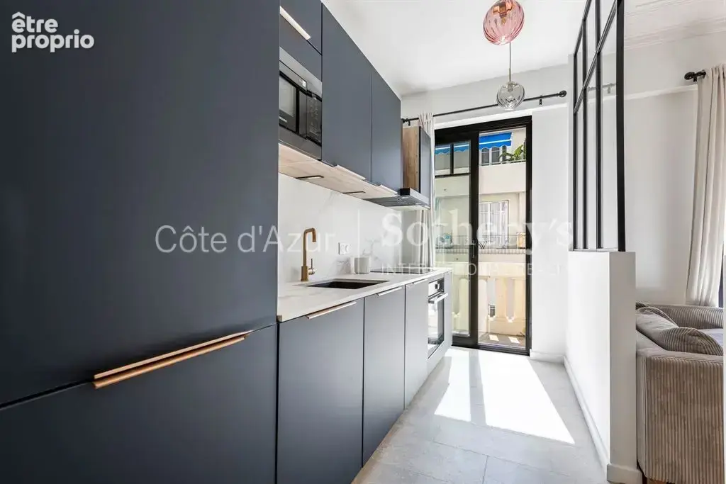 Nice Carré d’Or, appartement une chambre rénové avec balcon rue François 1er - photo 8
