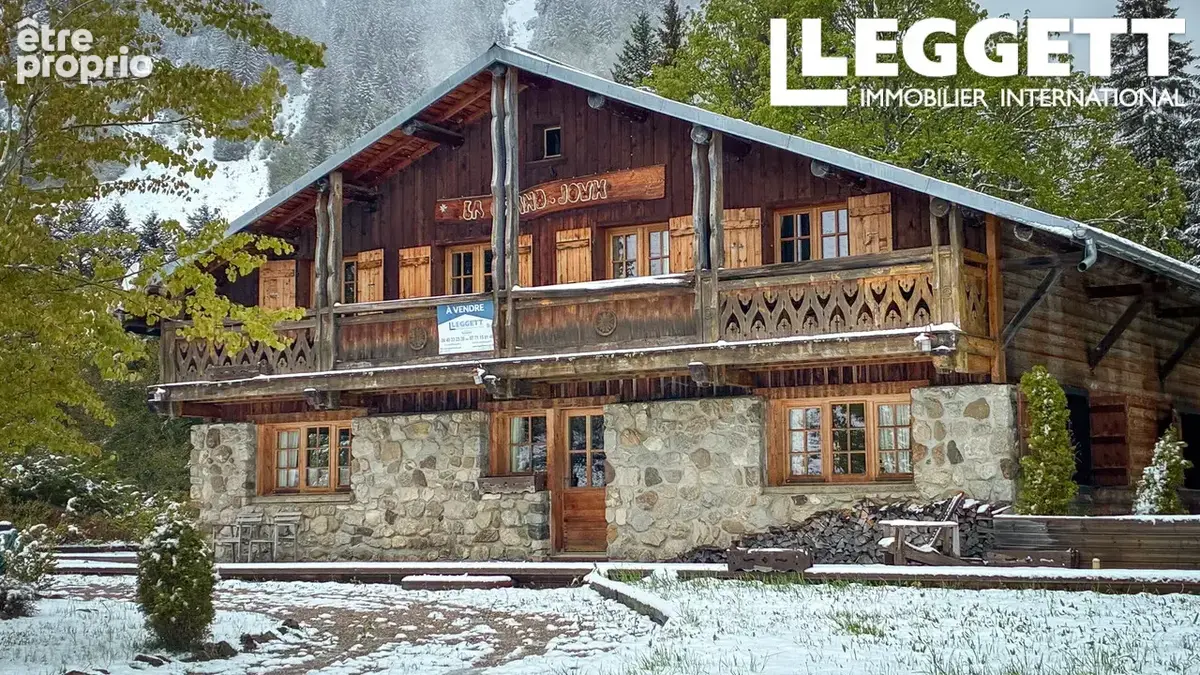 Luxueux chalet d'alpage de 5 chambres avec piscine accessible par véhicule chenillé en hiver, Graydon - photo 1