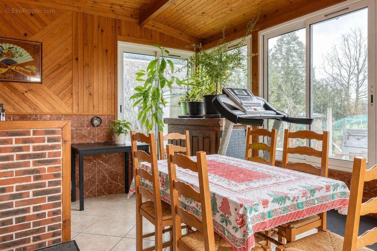 Maison 6 pièces avec grand jardin et potentiel - photo 14
