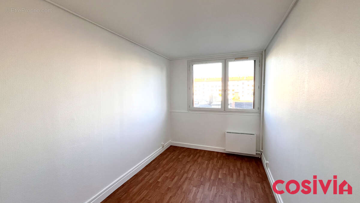 Appartement à NANTERRE