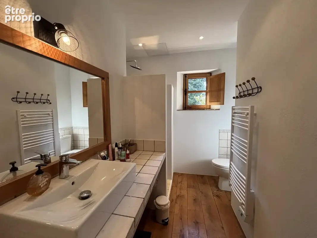 Charmante bergerie de 116m2 avec piscine et jardin arboré - photo 15