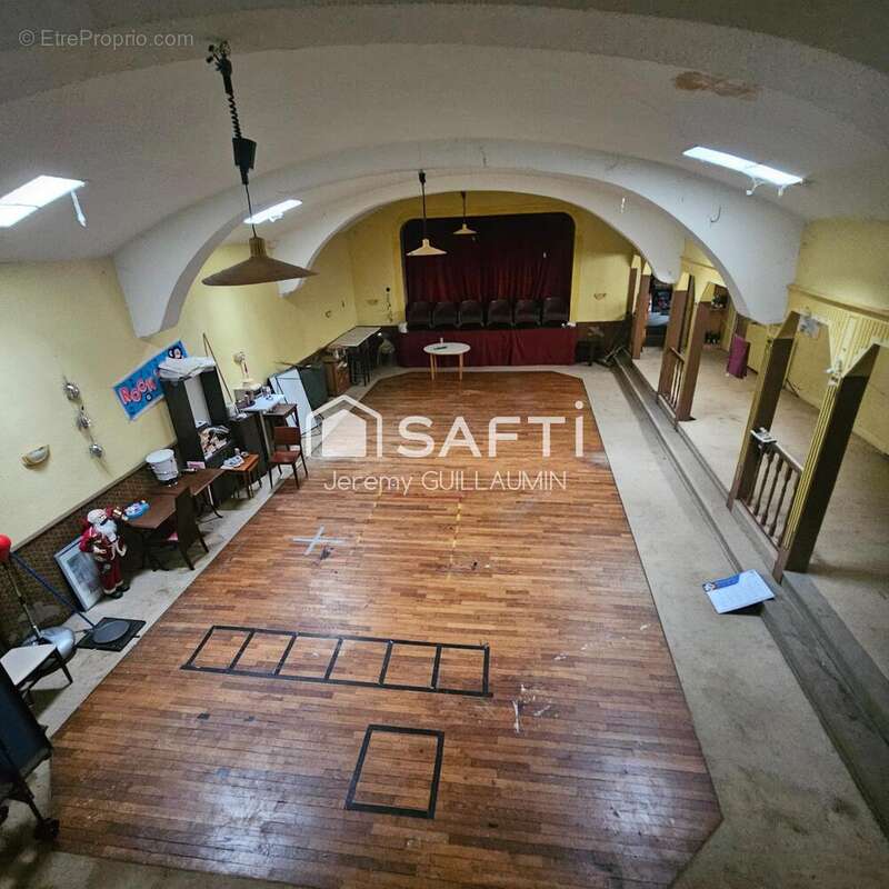 Photo 7 - Commerce à VARENNES-SUR-ALLIER