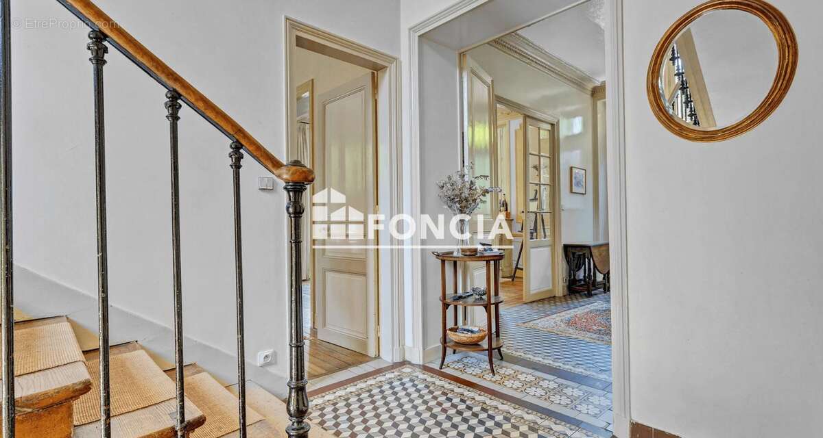 Maison de maitre du xixe en bordure de sceaux - photo 6