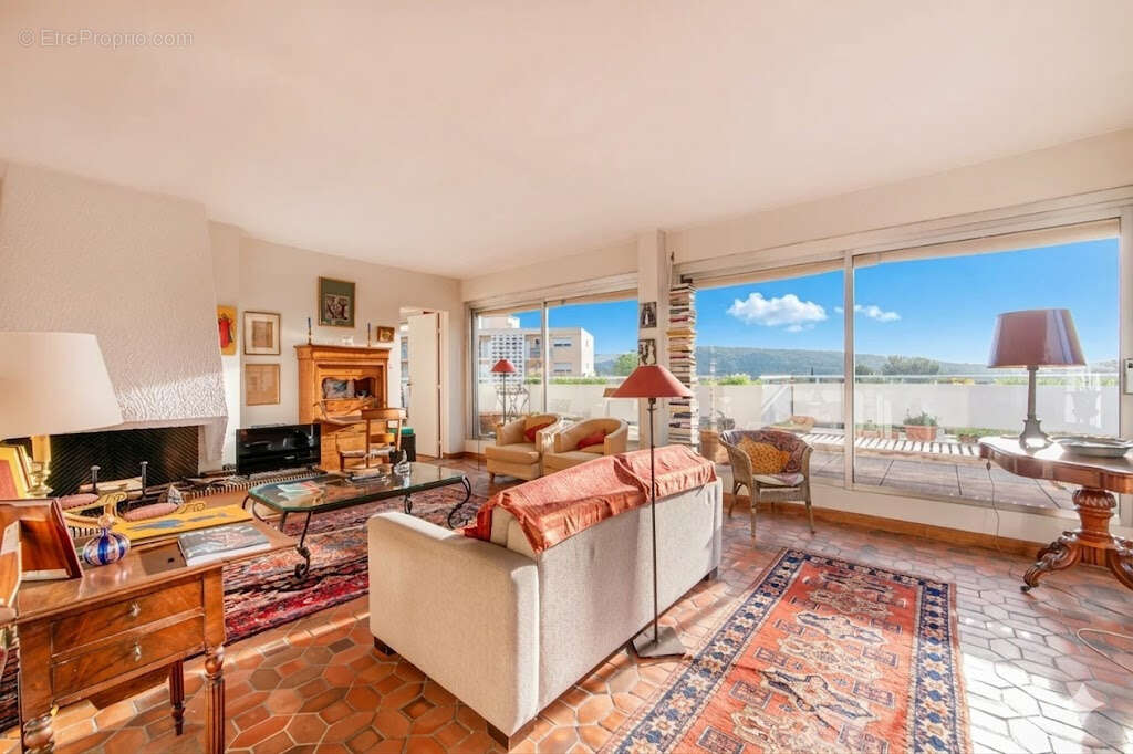 Appartement à AIX-EN-PROVENCE