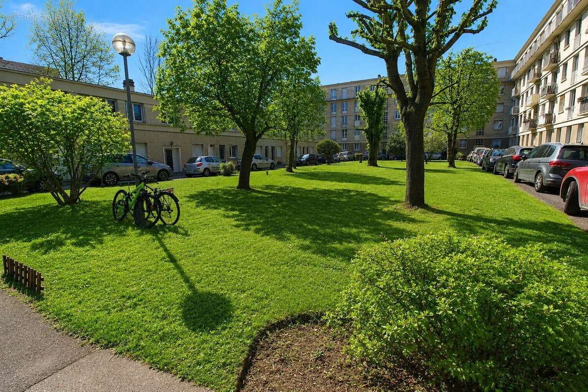 Appartement 64 m² à Maisons-Alfort  - photo 8