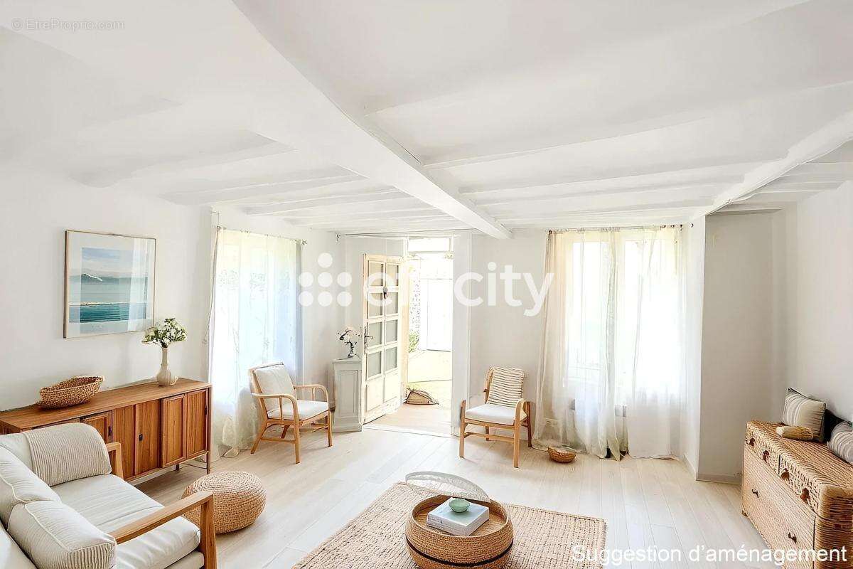 Maison à VILLERVILLE