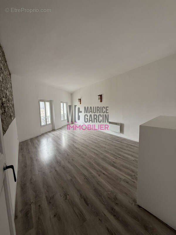 Appartement à CHATEAURENARD