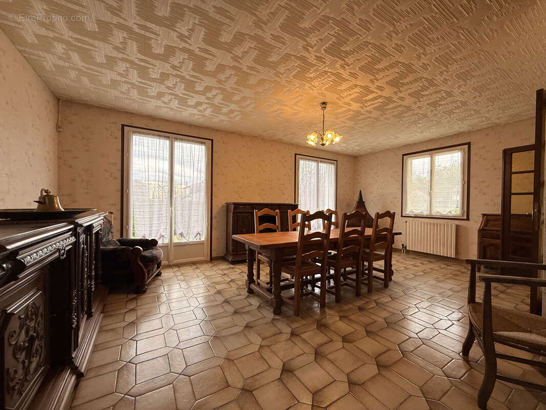Maison à VILLENEUVE-SUR-LOT