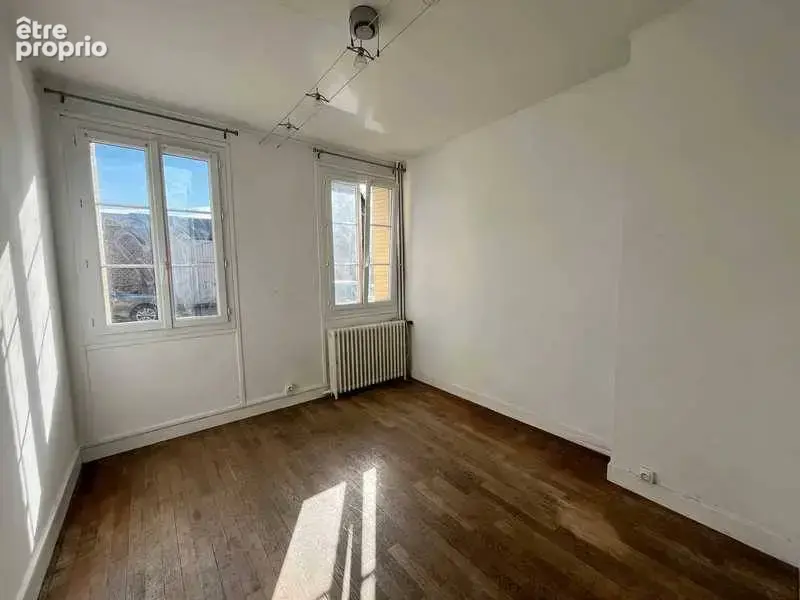 Maison 3 pièces 55 m² à vendre à Etrepagny (27150) - photo 2