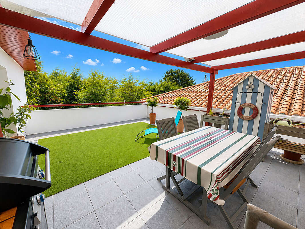 Appartement T4 , 106 m2 avec grande terrasse - photo 9