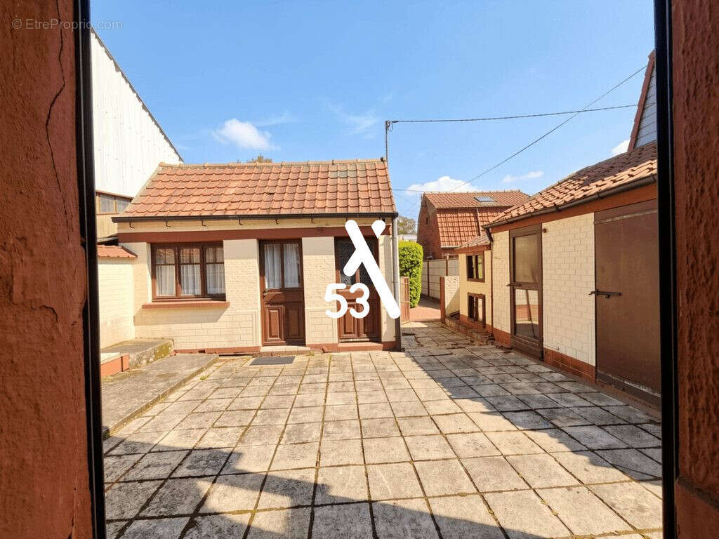 Maison 50 m² à Aire-Sur-La-Lys  - photo 5